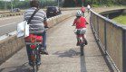 Fahrradhelme schützen nicht nur Kinder